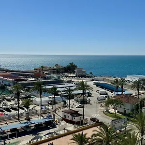 Beachfront With Terrace And Seaviews , Fuengirola España